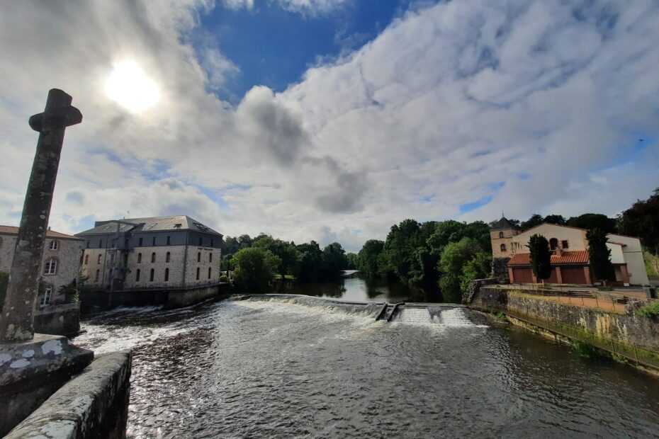 712c5f85-080b-4540-a5f6-2129a6352569